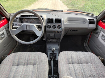 PEUGEOT 205 GRD - 9