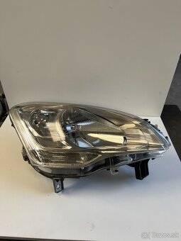 Predne svetlomety Citroen - 9
