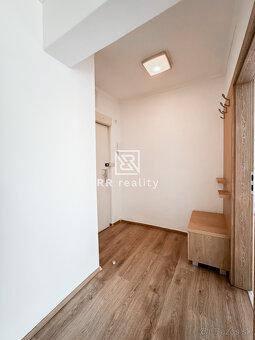 1-izbový byt 40m2 , kompl. rekonštrukcia, Košice-Staré mesto - 9