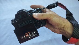 SONY A7 III + FE 28-70mm+Sony FE 50mm F1.8 - 9