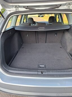 Volkswagen golf 1.6 85kw DSG - 9