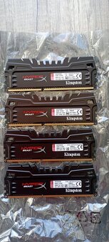 Asus Z87-Plus Intel i5 4690 16GB DDR3 1600 Kingstom HyperX - 9
