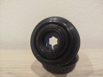 INDUSTAR-61L/3-MC 2.8/50 M42 - 9