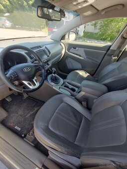 Kia Sportage 2,0 crdi 2012 predam/vymenim - 9