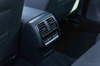 VW Passat Variant GTE TSI Hybrid - 360kamery,Ambient - 9