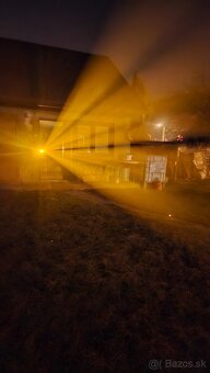 Rotačné hlavy 200W Beam, el. fokusácia, dúha efekt+ fixtura - 9