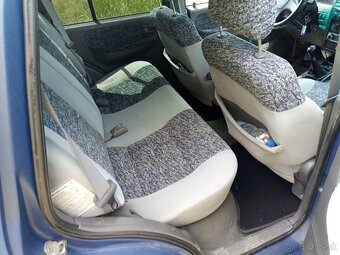 KIA SPORTAGE 1 - 9