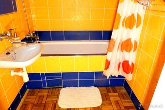 Na predaj veľkometrážny 3 izbový byt s balkónom - 9