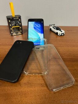 iPhone SE2020 128gb - 9