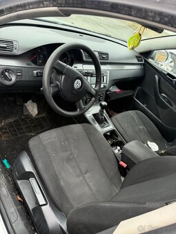 Rozpredám passat b6 2.0tdi BMP - 9