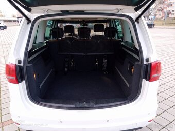 Volkswagen Sharan 2.0 TDI BMT Highline 4MOTION - 9
