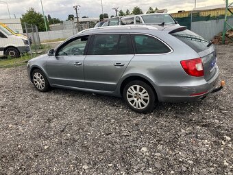 Škoda Superb Combi 2.0 TDI PD Comfort DSG - 9