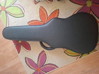 Na predaj celomasívna gitara - 9