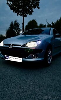 Peugeot 206 CC 1.6 16V – Spoľahlivé kabrio na leto aj ako pr - 9