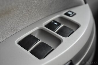 Rezervované Mitsubishi Grandis 2.4 AT - 9