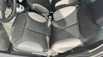 Citroen C2 1,6i 80kw kód motora: NFU - 9