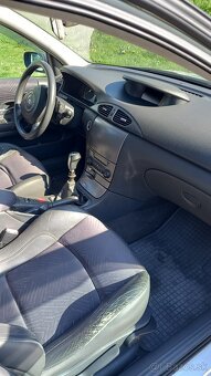 Renault Laguna 1.9DTi - 9