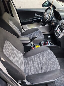 Predám KIA CEED 1.6 CRDI - 9