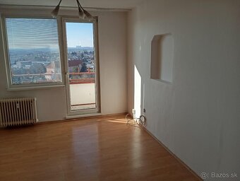Predám 3-izbový byt s 2 balkónmi - 9