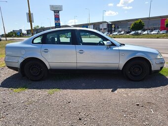 Volkswagen Passat 1.9 TDI Comfortline 4-Motion - 9