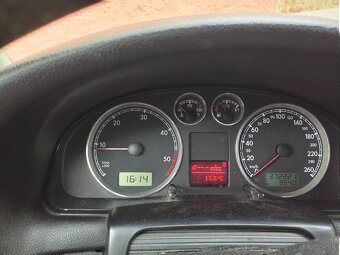 Predám Volkswagen Passat b5.5 1.9 96kw - 9