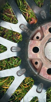 Dotz Mugello R 17 8Jx17 5x100 ET 32 - 9