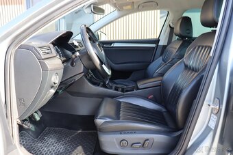 Škoda Superb Combi 1.6 TDI Style - 9