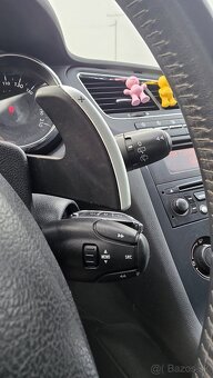 Peugeot 5008 1,6 hdi - 9