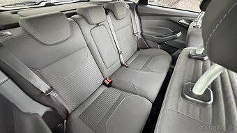 Ford Focus 1.5 TDCi Duratorq 120k Titanium - 9