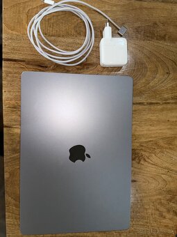 Apple Macbook M3(2024) 15.3”( v záruke )+ klavesnica gratis - 9