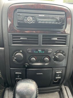 Jeep Grand Cherokee 2.7 - 9
