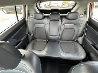 Kia Sportage 2.0 CRDi VGT 4WD EX - 9