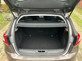 Peugeot 308 1.6 e-HDi Allure - 9