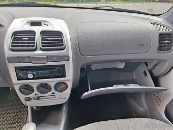 Hyundai Accent - 9
