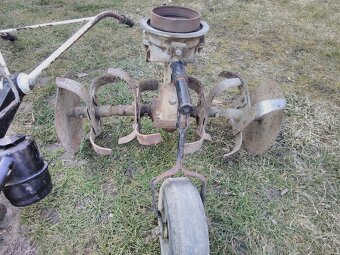 Predám starý rotavátor za šrotovú cenu. - 9