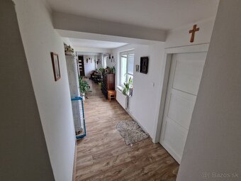 Predám krásny dom zariadený v štýle vintage - 9