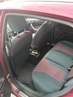 Ford Fiesta - 9