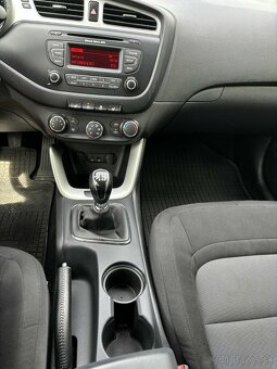 Kia Cee´d SW 1.4 CVVT EX/Gold iba 107K km - 9