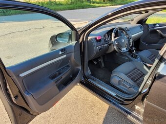 VW Golf V GTI 2.0TFSI - 9