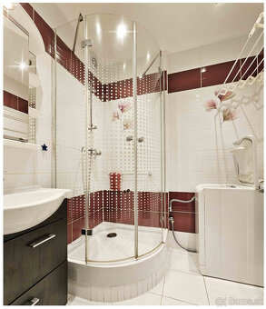 REKONŠTRUKCIA / 3i byt BB / RADVAŇ / 64 m2 / LOGGIA - 9