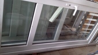 dvere plastove  vchodove dvere  garaž brana okna plastove - 9