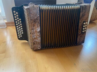 Heligonka Hohner Club lB CF - 9