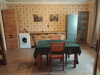 Predám chalupu pri potôčiku Staškov vhodná na podnikanie. - 9