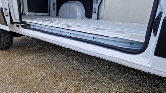 Fiat Ducato 2.3Jtd 103Kw/UKÁZKOVÝ STAV,KAMERA,TEMPOMAT,NAVI/ - 9