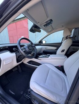Hyundai Tucson 1.6 TGDI HEV - 9