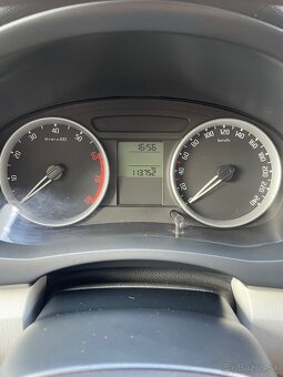 Škoda Fabia 2 1.2htp SK auto 113tis km - 9