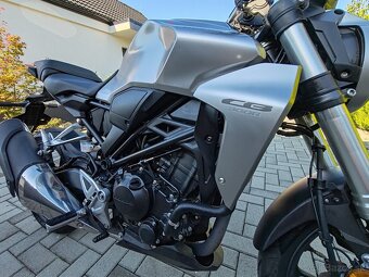 Honda CBF 300 NA - 9