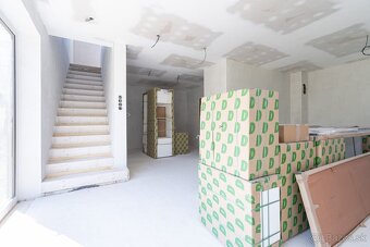 NOVOSTAVBA rodinného domu s veľkým pozemkom, Vyšné Opátske, - 9