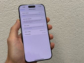 Apple iPhone 16 Pro Max 256GB čierny titán - 9