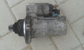 VW Passat b6 2.0tdi 103kw-Rozpredam - 9